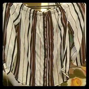 Off the shoulder 3/4 sleeve top